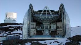 The Caltech Submillimeter Observatory on Maunakea