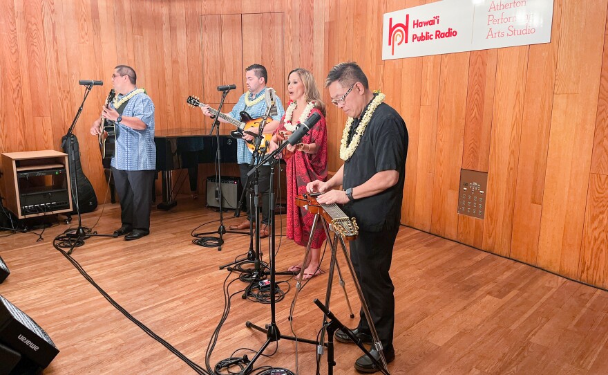 Pōmaikaʻi was joined by Halehaku Seabury-Akaka, Kama Hokins, Alan Akaka, and Mālie Lyman for an evening of traditional Hawaiian mele and moʻolelo at the Atherton Performing Arts Studio.