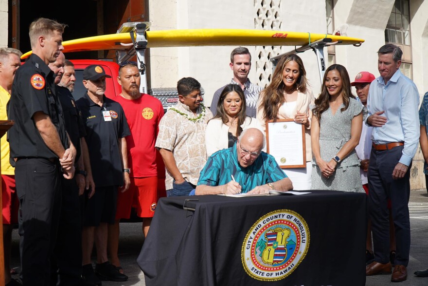 Honolulu Mayor Rick Blangiardi signs a resolution to create a new standalone Ocean Safety Department. (May 29, 2024)