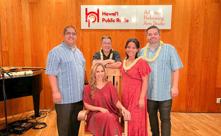 Pōmaikaʻi was joined by Halehaku Seabury-Akaka, Kama Hokins, Alan Akaka, and Mālie Lyman for an evening of traditional Hawaiian mele and moʻolelo at the Atherton Performing Arts Studio.